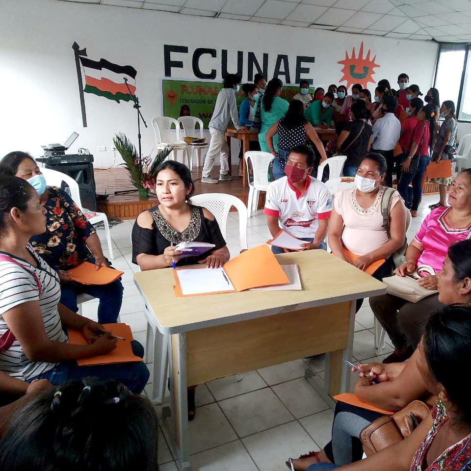 lucyaida's tweet photo. Organización de Mujeres Fcunae Unidas #OMFU, en su Primer Encuentro por la lucha de nuestros derechos, erradicación y prevención de la violencia intrafamiliar y de género y la NO contaminación del medio ambiente🍃🌺. #SinchiWarmi #CompartiendoExperiencias https://t.co/5DCWA0v7sh