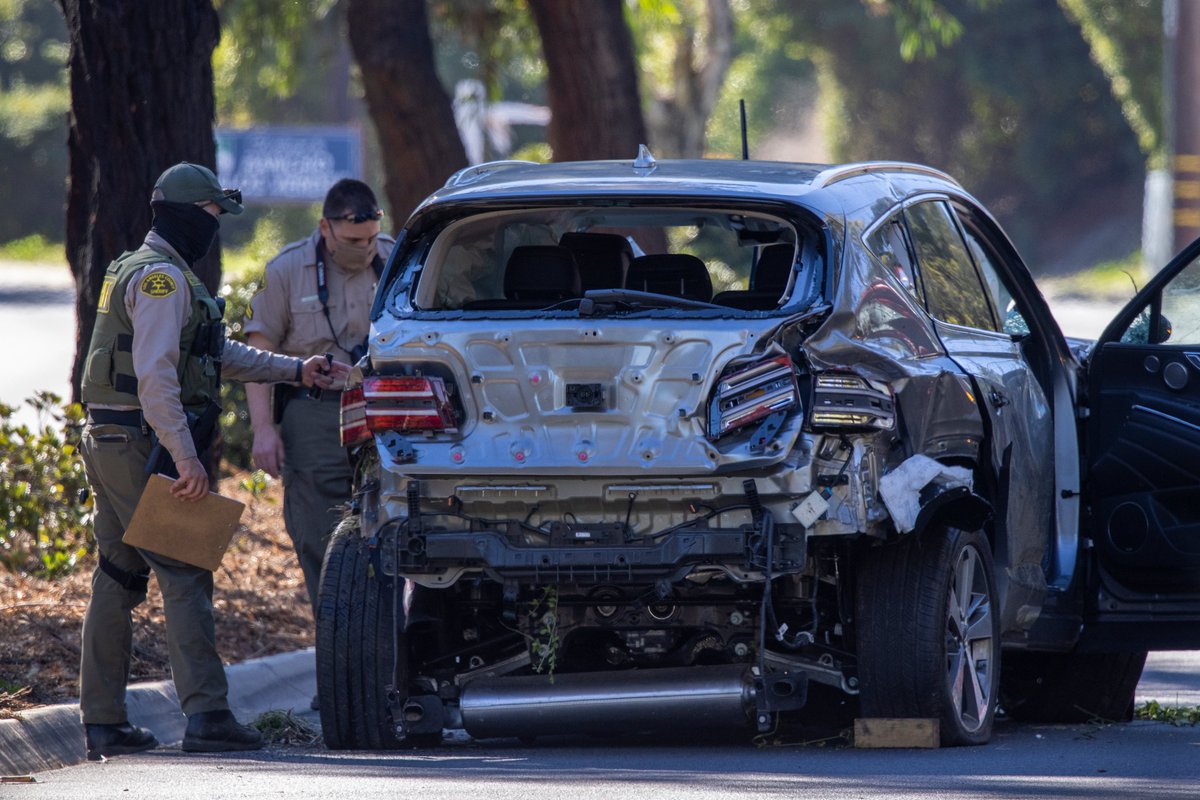 TUDNMEX's tweet photo. Policía de LA no revelará causa del accidente de Tiger Woods 👀😱

https://t.co/Lyrkii5I0j https://t.co/JRJrlSFvFf