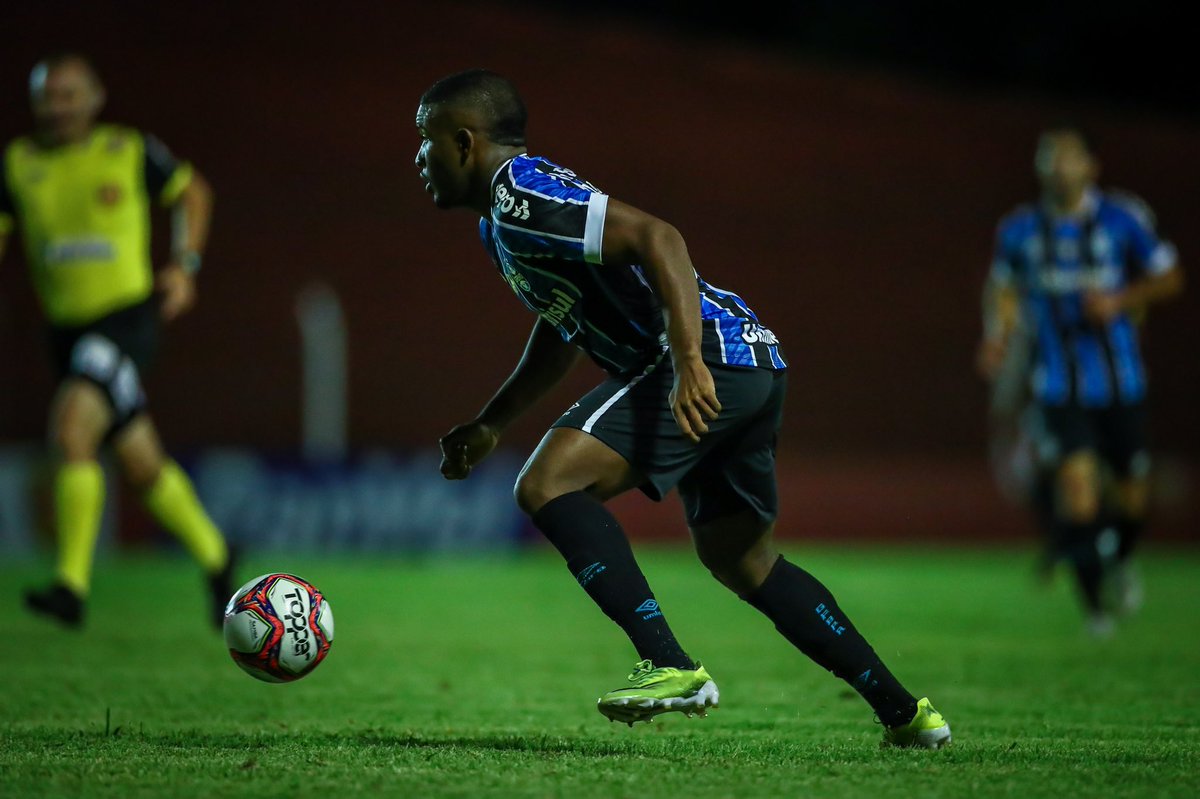 Jovens do time sub-21 são chamados para jogo da Sul-Americana; veja provável escalação