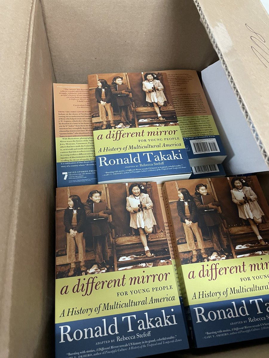 BSmithEducator's tweet image. Look what came today! I’ve had this on my wishlist for two years! Now to plan and implement #socialstudies #historyteacher #teachdifferent Thanks @ChollyOglesby and @KABoydETS for helping me find the funds to make it happen.