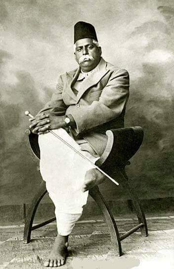 विश्व के विशालतम संगठन का बीज बोने वाले, राष्ट्रीय स्वयंसेवक संघ के संस्थापक एवं संघ के प्रथम सरसंघचालक परम पूज्यनीय डॉ. केशव बलिराम हेडगेवार जी की जयंती पर कोटि कोटि प्रणाम!
