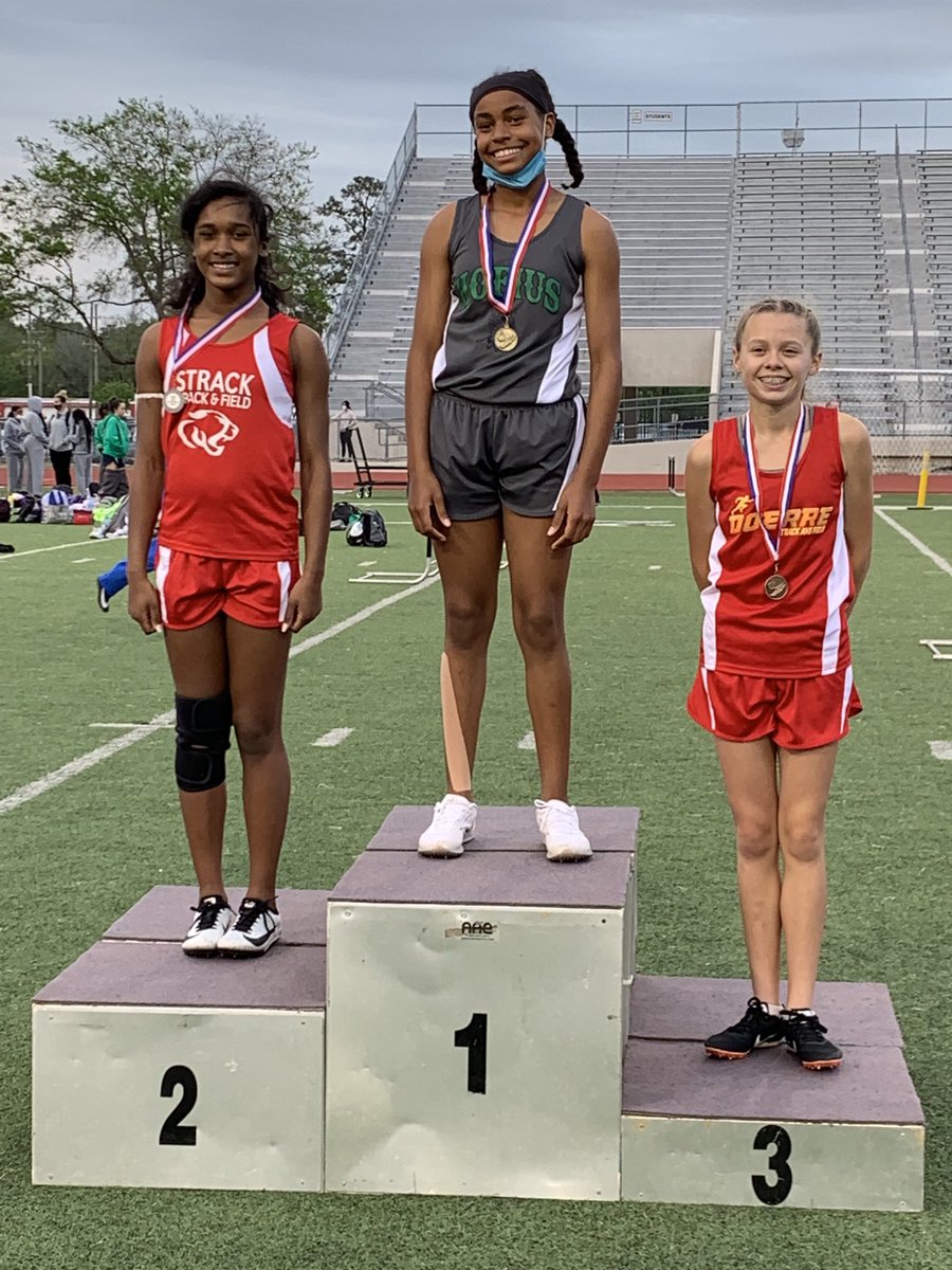 smith16strack's tweet image. 7th grade 2nd place 200 meter dash