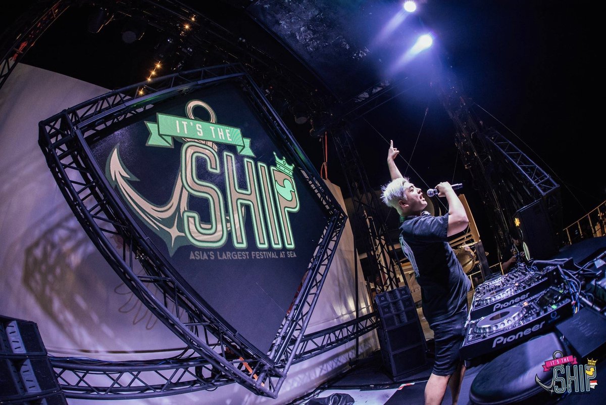 tydorecords's tweet photo. Who's ready for a massive release tomorrow by ENOCH?!🔥⚡

⚠Smack that link to Pre-save SPRKALRT : https://t.co/AadAnDYGNf⚠ https://t.co/lA6KP4HAaA