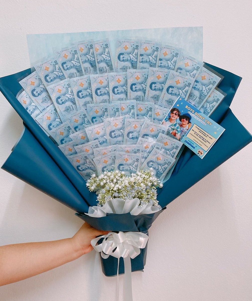 chaonaaa's tweet photo. Today is a special day for both of you, so here is a little appreciation from us, Worldwide Chaonaa🌍 

No tears should be allowed! 🤣❤💙

Thankyou @Wppair_V @PALMY1908 &amp; team for the help🙏🏻

#BOYSDONTCRYproject #ชาวนาของลีเต #ชาวนาของเตลี #TayLee #LeeTay  @Tawan_V @lee_thanat https://t.co/6Zk5fxIwLy