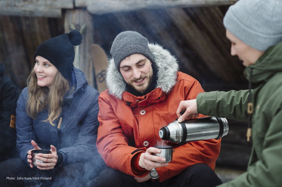 thisisFINLAND's tweet image. #Finnish camping essentials – a thermos of hot coffee shared with friends 😍 Some #Finns might even argue that it's the best part of the trip!