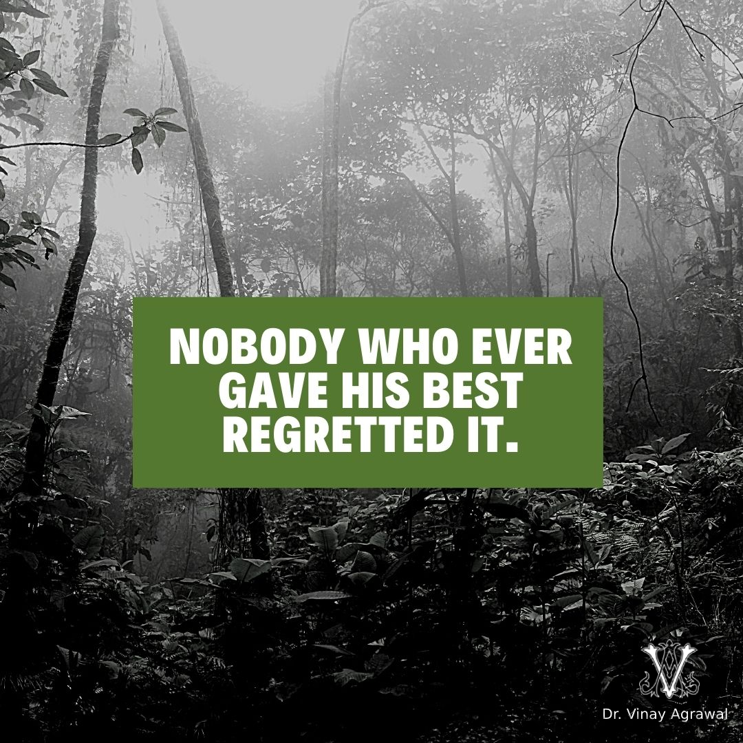 vinaymagrawal's tweet photo. Nobody who ever gave his best regretted it.
.
.
.
#ThursdayThoughts #motivationalquotesoftheday #quotes #hustle #NeverSayNever #justdoit #regret #Knowledgeispower #isbmuniversity #DrVinayAgrawal https://t.co/TYZWYReZJ4