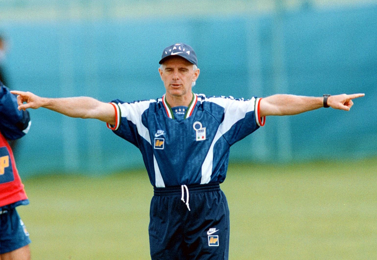 Happy Birthday Arrigo Sacchi! That Italy training wear is another level. 