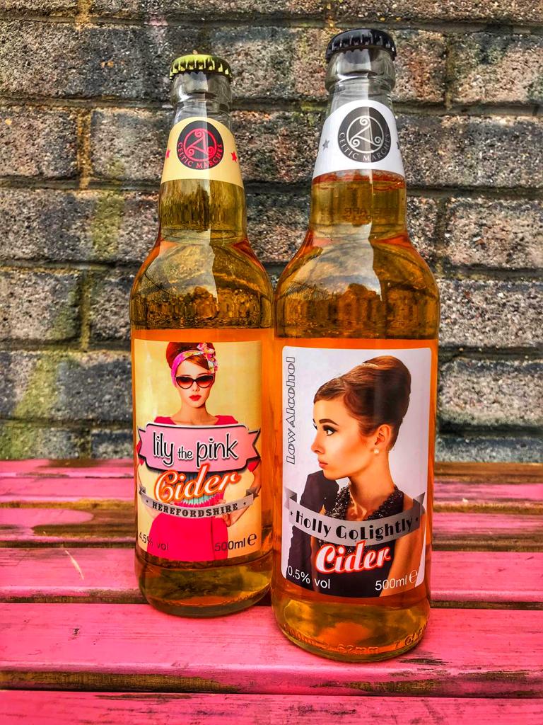 UrbanFoodFest's tweet photo. What do you get from drinking too much cider? Bad ciderffects. πΉ @CelticMarches produce authentic quality Herefordshire cider on their farm in Bishops Frome! β±π₯° #urbanfoodfest #cmcider https://t.co/7WxsadBVmB