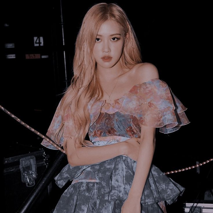Flnalxidrslaes1's tweet photo. s — ssup ! aku baru aja ganchar jadi mari kita berkawan ~

mutualan like / rt , fambest dm oke ? tq
#roleplayer #roleplayerindonesia #rootrpw #Root #ROSE https://t.co/OLvz1G6Qye