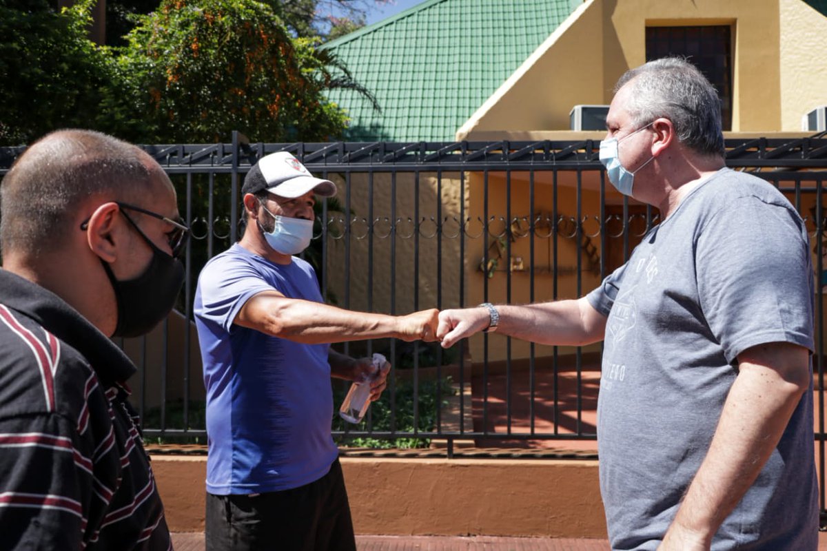 Muchas gracias querido amigo Hugo (<a href="/passalacquaok/">Hugo Passalacqua</a>) por compartir junto a nosotros y la Comisión Vecinal de Villa Sarita una charla. Recorriendo el mítico barrio San Roque