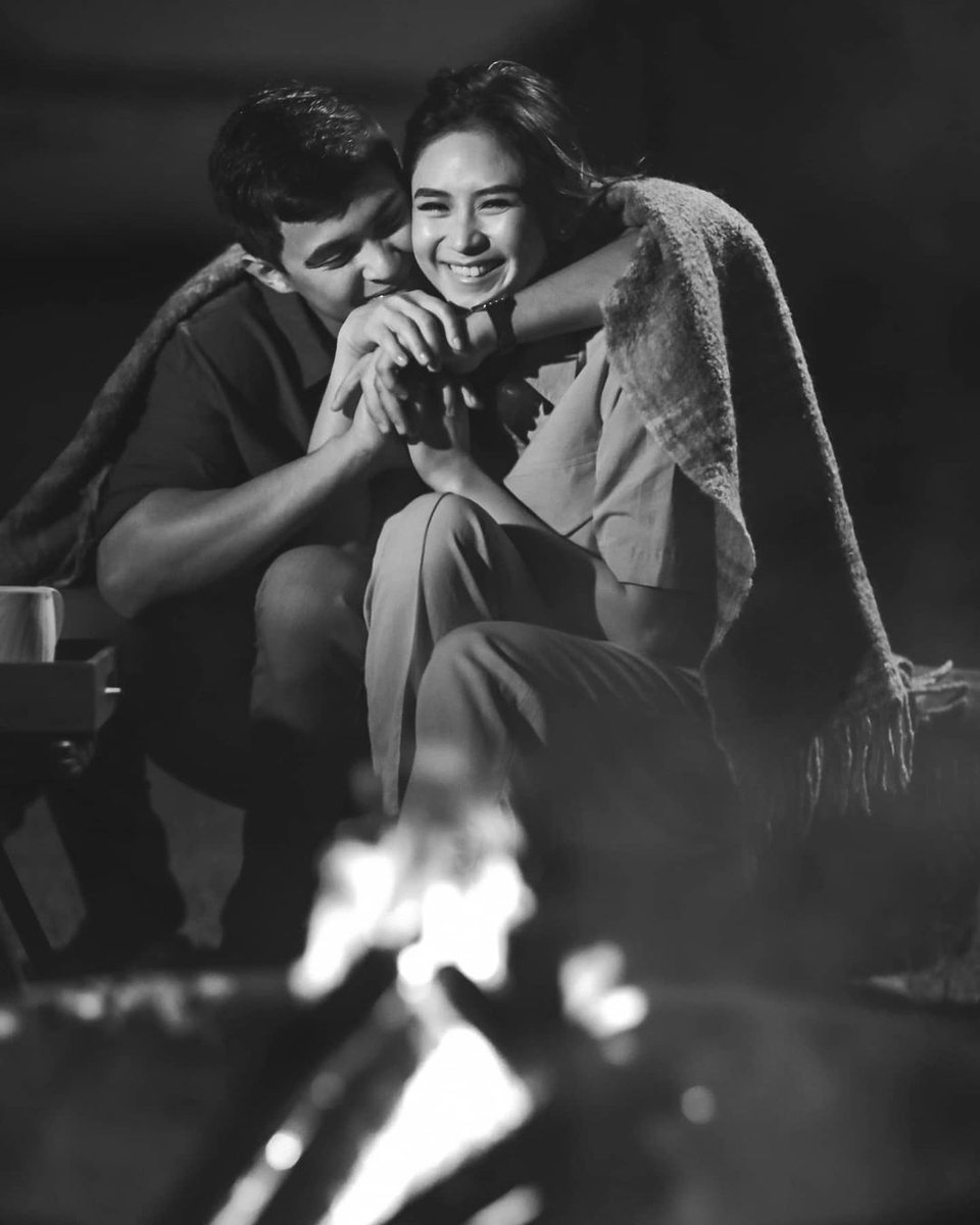 AshMattOfficial's tweet photo. Clingy @mateoguidicelli @JustSarahG ❤️ https://t.co/wfKSuMZN1m