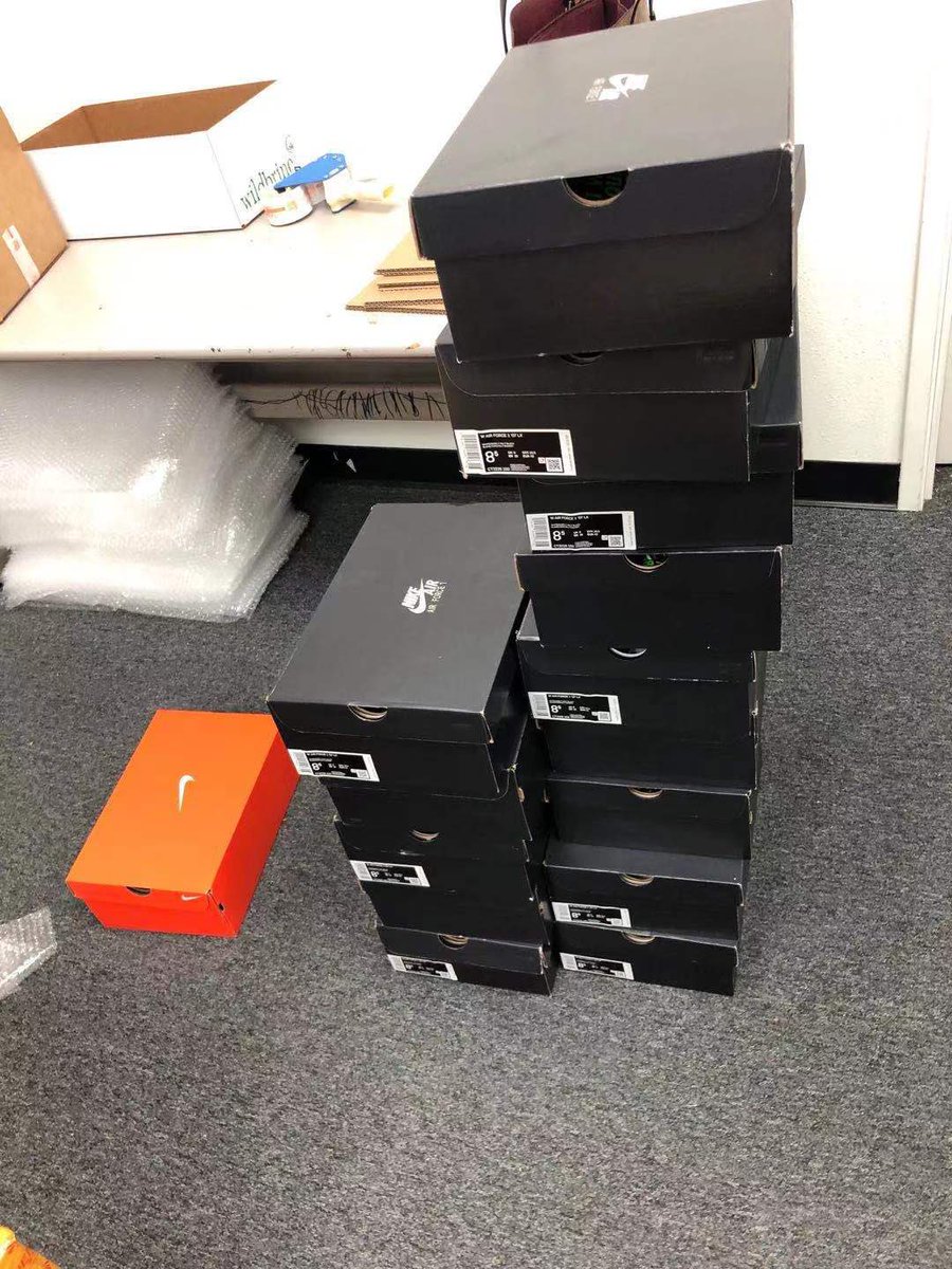 Moonming tweet media