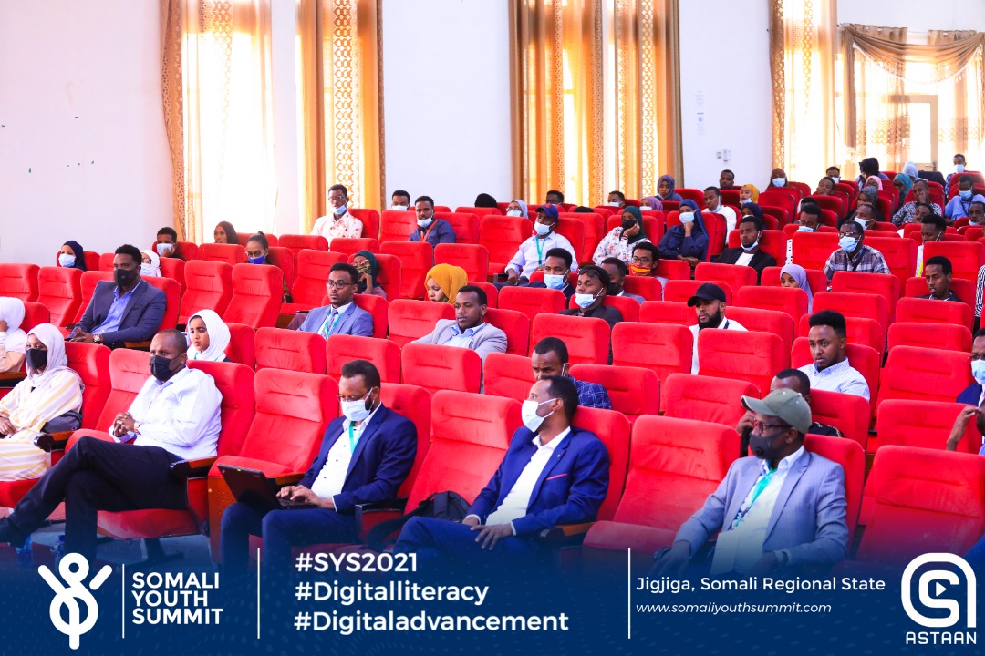 SY_Summit's tweet photo. Day 2 of Somali Youth Summit is kicking off in Qaryaan Dhoodaan Hall in Jigjiga City.

#sys2021
#DigitalAdvancement
#ditigalliteracy
#techsummit 
#Jigjiga
#DDS https://t.co/WVehz6jZZK