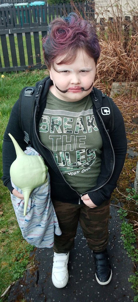 lizzief1009's tweet photo. Break the rules day https://t.co/zhoI6s0nd7