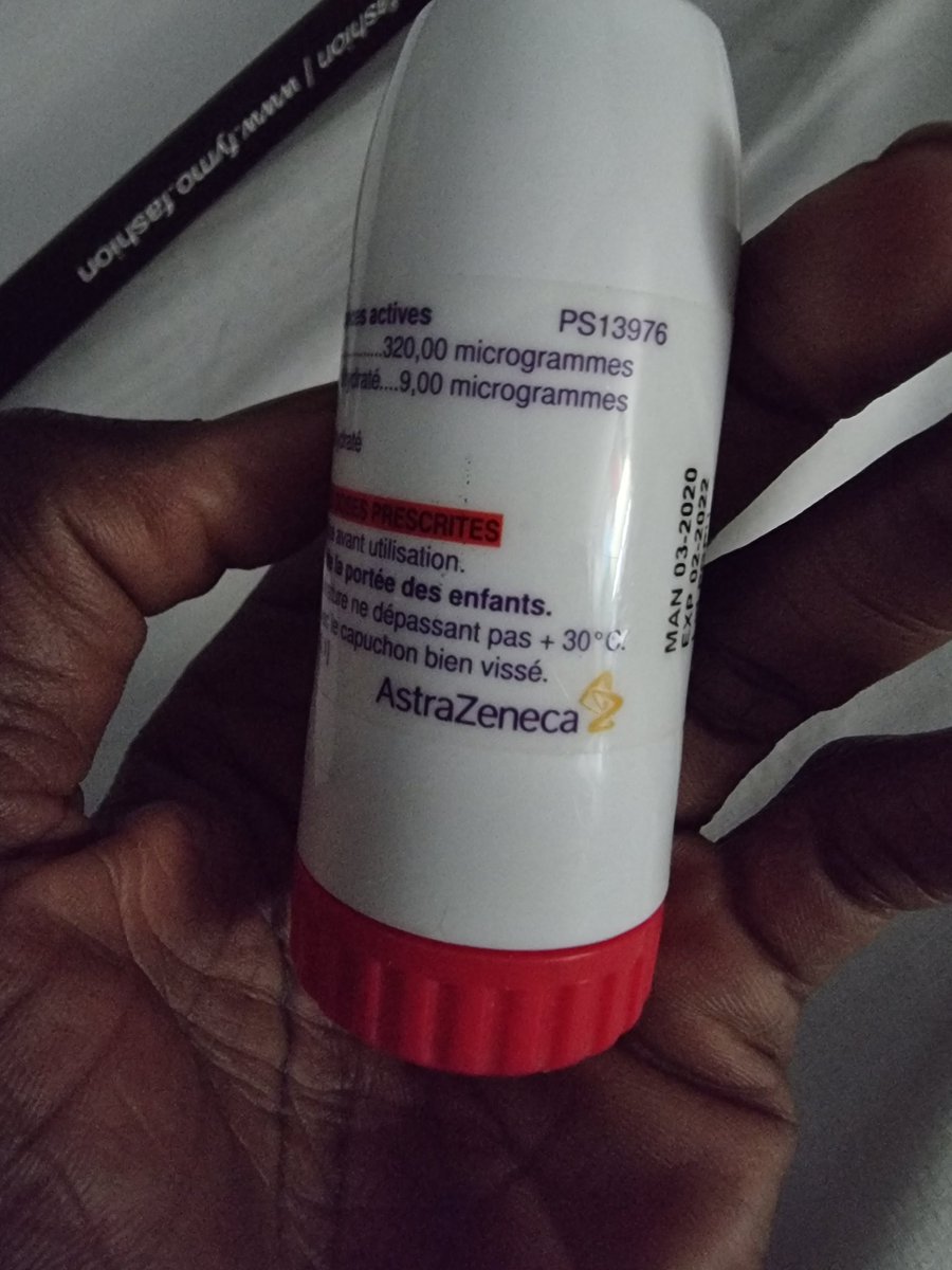 ModouFallAgro's tweet photo. Quand tu réalises pour le première fois que le médicament que tu utilises pendant des années est #AstraZeneca 😳
#kebetu 
#42kmtocelebrate
#ketorunner https://t.co/Njj7823bXo