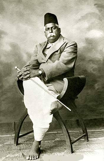 vvmjnu's tweet photo. राष्ट्रनायक, युगदृष्टा, हम सब के प्रेरणा स्त्रोत, संघ संस्थापक डॉ हेडगेवार जी की जयंती पर शत् शत् नमन। https://t.co/gCUHTo2tds