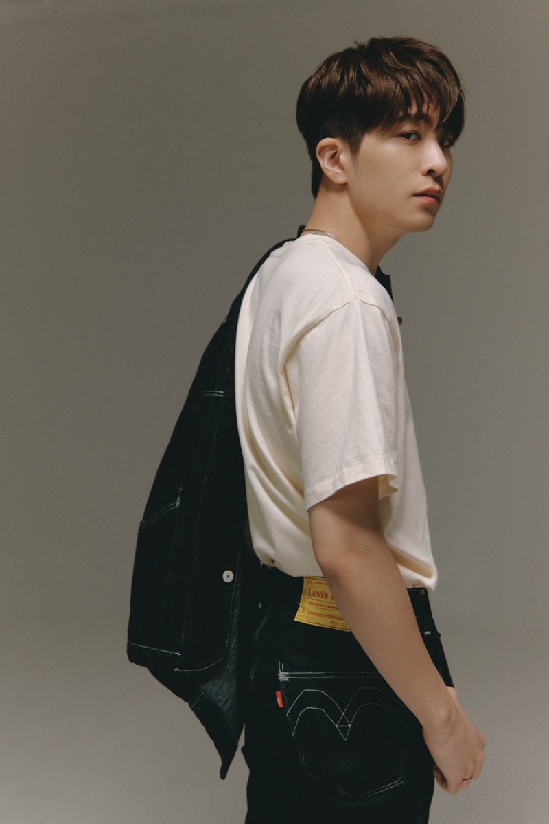 ars131cyj's tweet image. today i present you korea's it boy, choi youngjae