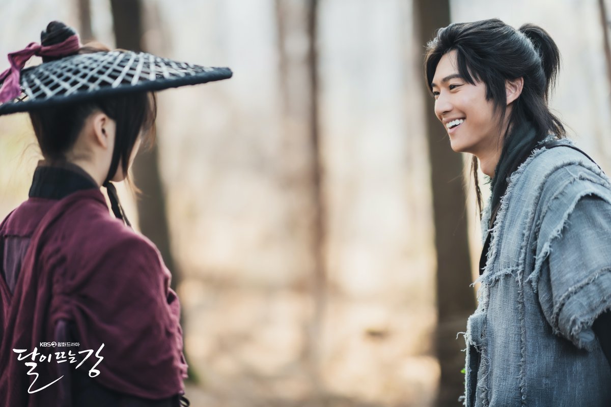 река где восходит луна дорама 2021. корея сериал лунная река 2021. река где луна. река где луна. река где луна.