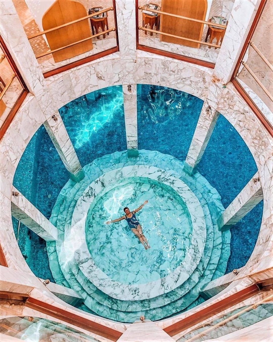 WTravelMagazine's tweet photo. After spending the day exploring the souks and architecture of #Marrakech, give your feet a nice rest by soaking in a stunning pool like at #EsSaadi Palace & Villas Marrakech. 📷 by @jetset_anna #VisitMorocco #Morocco #WorldTravelMagazine #Travel Reposted from @visit_morocco_ https://t.co/I1RXuWDdaF