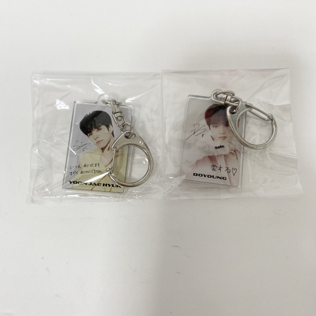 df_imdk22's tweet photo. 譲：ジェヒョク、ドヨン
求：ヒョンソク

セブンネット限定のアクキーです❗条件合う方いらっしゃいましたらお気軽にお声がけ下さい🙇‍♀️

#treasure_交換 https://t.co/Jrvk9MtMm3