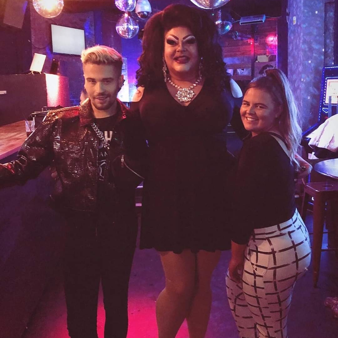 UpGloriasHole's tweet photo. @chloemcveigh_ I second that! 😘 https://t.co/UnmnLaVbzh