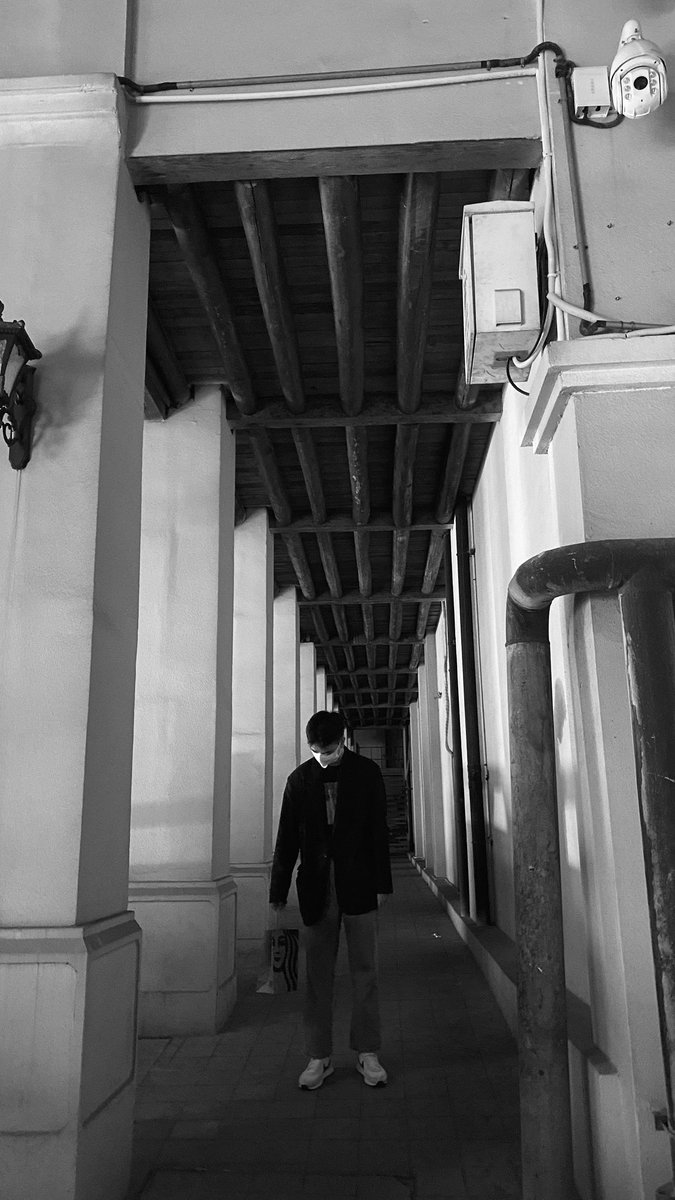 wendashaonvxin's tweet photo. 三街两巷 https://t.co/PMuFzITceQ