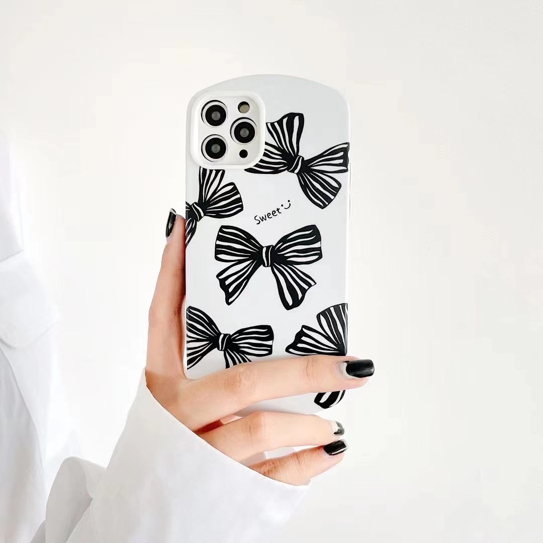 Lau17Lina's tweet photo. Hot stamping black and white bow sticker design  phone case
Support customization and wholesale.
#phonecase #phonecases #iPhone #morning  #iphonecase #iphone12pro #iphone7 #iphone11 #iphonex #iphone8 #iphone12 #iphomexsmax
#fashioncase #bowdesign #cutecases #cute #black #white https://t.co/sbzk9HJ5Vf