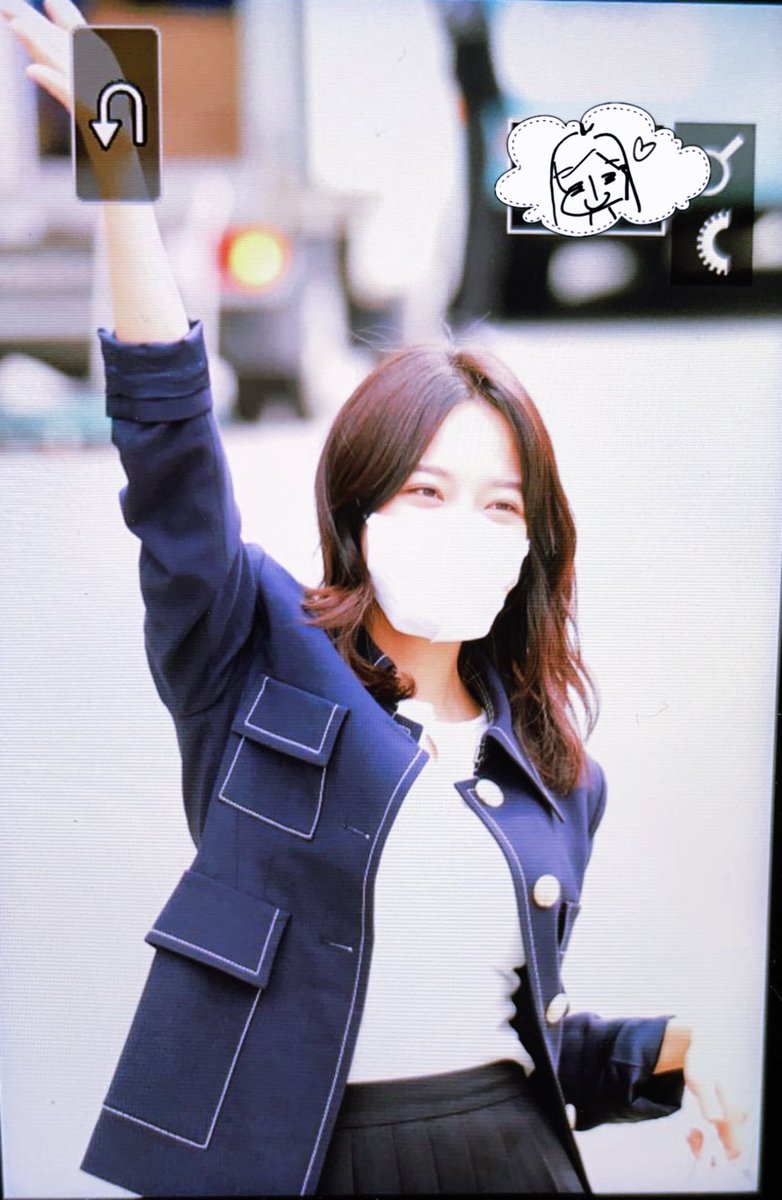 Ineffable628's tweet photo. 210401 컬투쇼 출근 프리뷰

 #SEJEONG #세정 #김세정 #Warning https://t.co/xFS68D2rAR