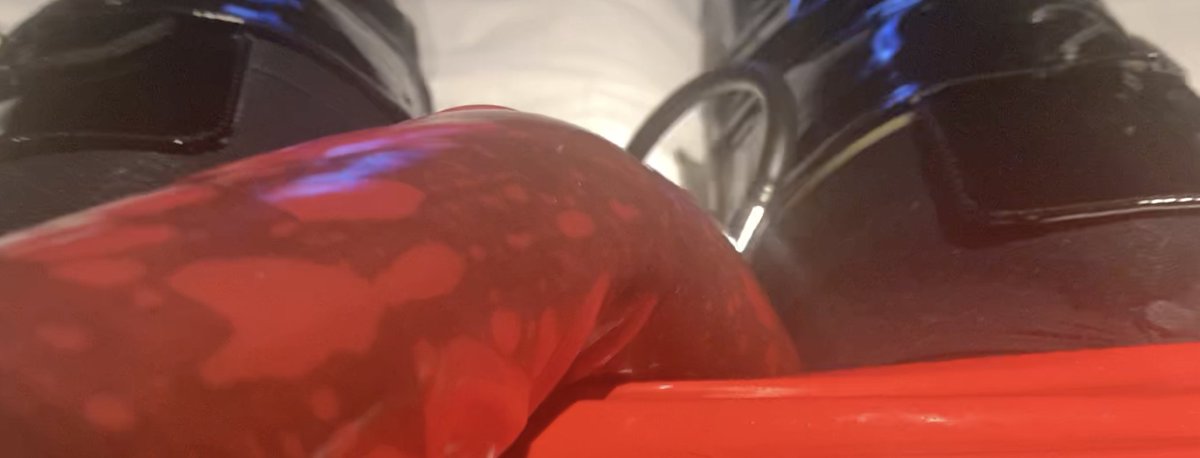realrubberdoll's tweet photo. That's enough tasting for now, just going to put this back in and allow myself to savour the taste before devouring it again tomorrow

#latex #rubberslave https://t.co/taeWEntmQS