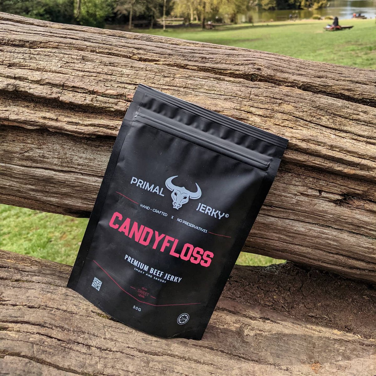 PrimalJerkyUK's tweet photo. Primal just got sweet! Introducing our newest flavour Primal Jerky CandyFloss 🍭 a flavour like no other 😋 Coming...never! #AprilFools https://t.co/uMHvDVu9LP https://t.co/OMxWsyT2dt