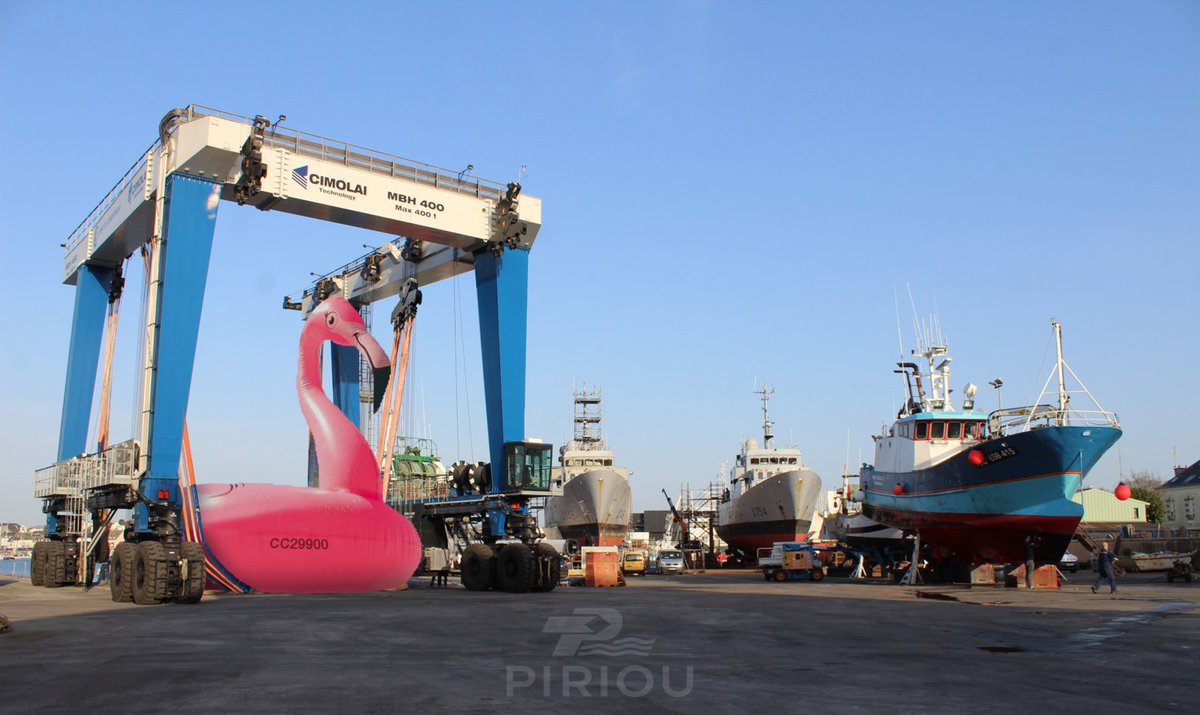 PIRIOU_Group's tweet photo. [#shiprepair🔧] Démarrage d'un arrêt technique pour un nouvel #armateur ! 7/7 jours &amp; 24h/24h #PIRIOU est au service de ses clients pour tous types de #navires …! ⚓
#pinkboat #concarneau https://t.co/0L7MOvfojv