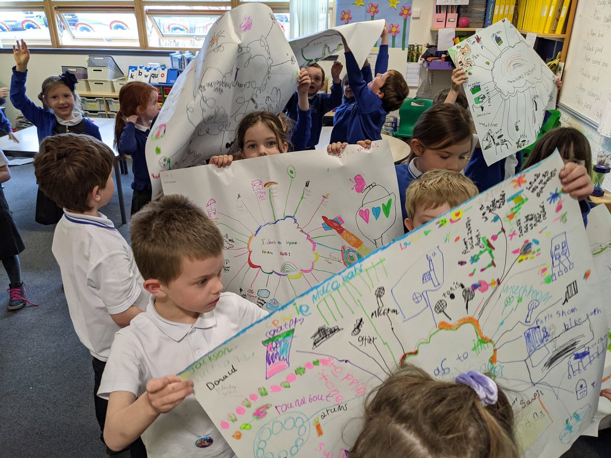 tavs_laurie's tweet photo. P2 were very keen to show me their work around #article12 when I visited them yesterday. Our whole school have been suggesting improvements to our local community and our school during March.
Lots of great suggestions from P2! 
@InshesR @inshes_ps @HighlandRrs #pupilvoice @UNICEF https://t.co/PgW7bLseiw
