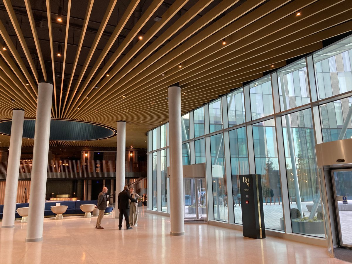 Lindner_Prater's tweet photo. Nearing completion at Owen Street and a great effort by the Prater team installing #CurtainWall, #RevolvingDoors, #Rooflights, #SoffitCladding & #EntranceCanopies. With a special mention to the technical install of the rooflight. https://t.co/gtvri7qz7m