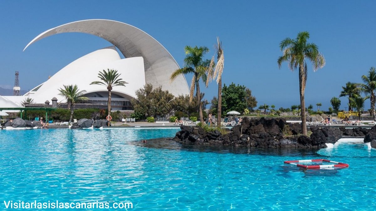 Parque Marítimo César Manrique - Santa Cruz de Tenerife (Tenerife)
#parquemarítimo #santacruzdetenerife #cesarmanrique #piscinas #tenerife #tenerifeisland #tenerifephoto #tenerifeisland #visittenerife #canaryislands #canarias #islascanarias #canariasphoto #canaryisland