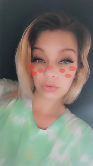 Green eyes for the green prize ✅✅🤑 https://t.co/kRyAqDDkSl<a href="/tag/girl"class="tags"><span>#girl</span></a><a href="/tag/sexy"class="tags"><span>#sexy</span></a><a href="/tag/video"class="tags"><span>#video</span></a><a href="/tag/facetime"class="tags"><span>#facetime</span></a><a href="/tag/pretty"class="tags"><span>#pretty</span></a><a href="/tag/nude"class="tags"><span>#nude</span></a><a href="/tag/uncensored"class="tags"><span>#uncensored</span></a>