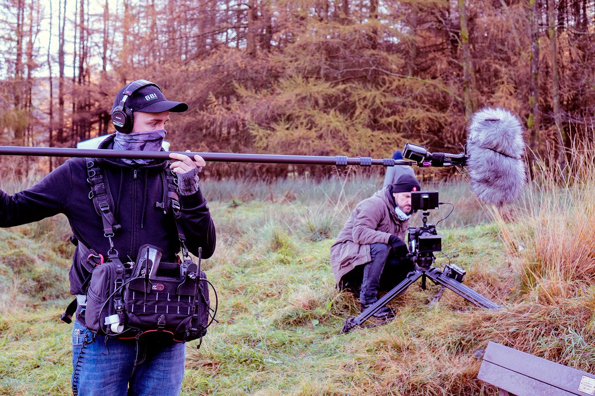 MIDDLEMEN tweet media