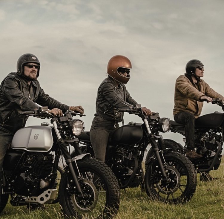 MUTTMOTORCYCLE1's tweet photo. Head family
Good photo share!
#akita
#fsr
#razarback
#mutt #s54 #fatsabbath #super4 #mongrel #hilts125 #ヒルツ125 #mutters #muttmotorcycles #rs13 #モングレル #マットモーターサイクルズ #rs13125 #125bike #caferacer #カフェレーサー #mongrel125 #ヒルツ250 #mastiff250 #gtss250 https://t.co/vFR68wzSVc
