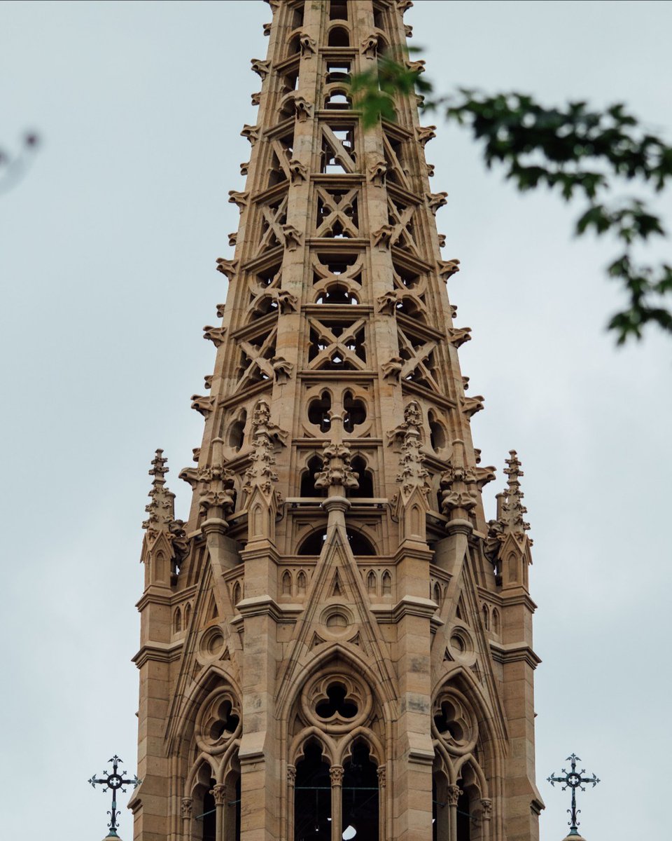 El Buen Pastor es uno de los edificios más característicos de San Sebastián ⛪
-
#AreizagaInmobiliaria #donostia #SharingSanSebastian