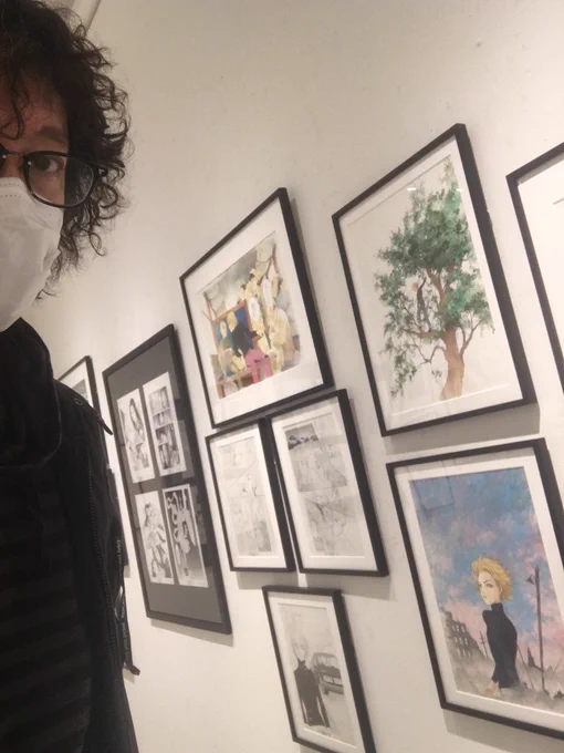 山下和美さん画業40周年記念原画展来ました!素晴らしい原画の数々にまた作品を読み返したくなること必至。そしてカラー原画の美しさ!いろいろ発見させていただきました。そういえば漫勉出演の時、色塗りのこと聞けずじまい。今度は色塗りのこと聞かせて下さいね。 #山下和美 https://t.co/JSGuXeS8Ol 