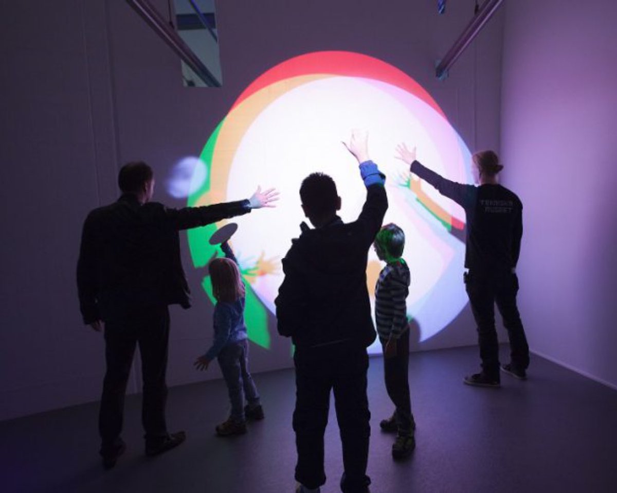 Sverigesmuseer's tweet photo. Nya krisstöd till kulturen: ”Viktigt att stöden kommer museerna tillhanda skyndsamt”
https://t.co/44es1pmT2r #museer #kulturarv 
📷Tekniska museet, Anna Gerdén. https://t.co/XzX1GAutlv