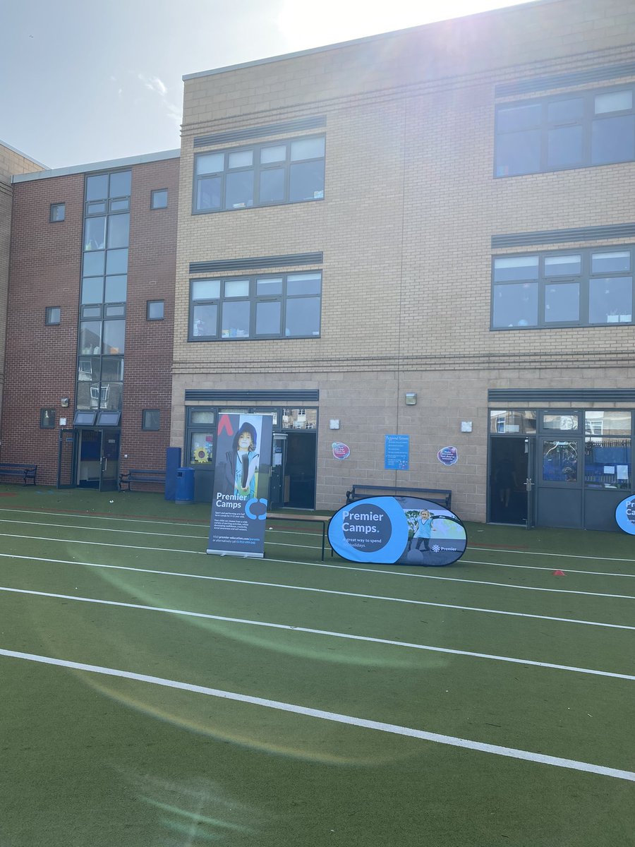 Premier_LNR's tweet photo. Today marks the last day of week 1 of our HAF camps across Leicester City! @urbaneat and @LeicesterCouncl have combined with us to impact over 240 children across Leicester City! Give us a shout out to let us know how we did! https://t.co/ixbs4t7TVL