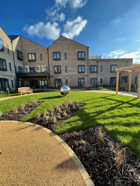 Mossdale Residence tweet media