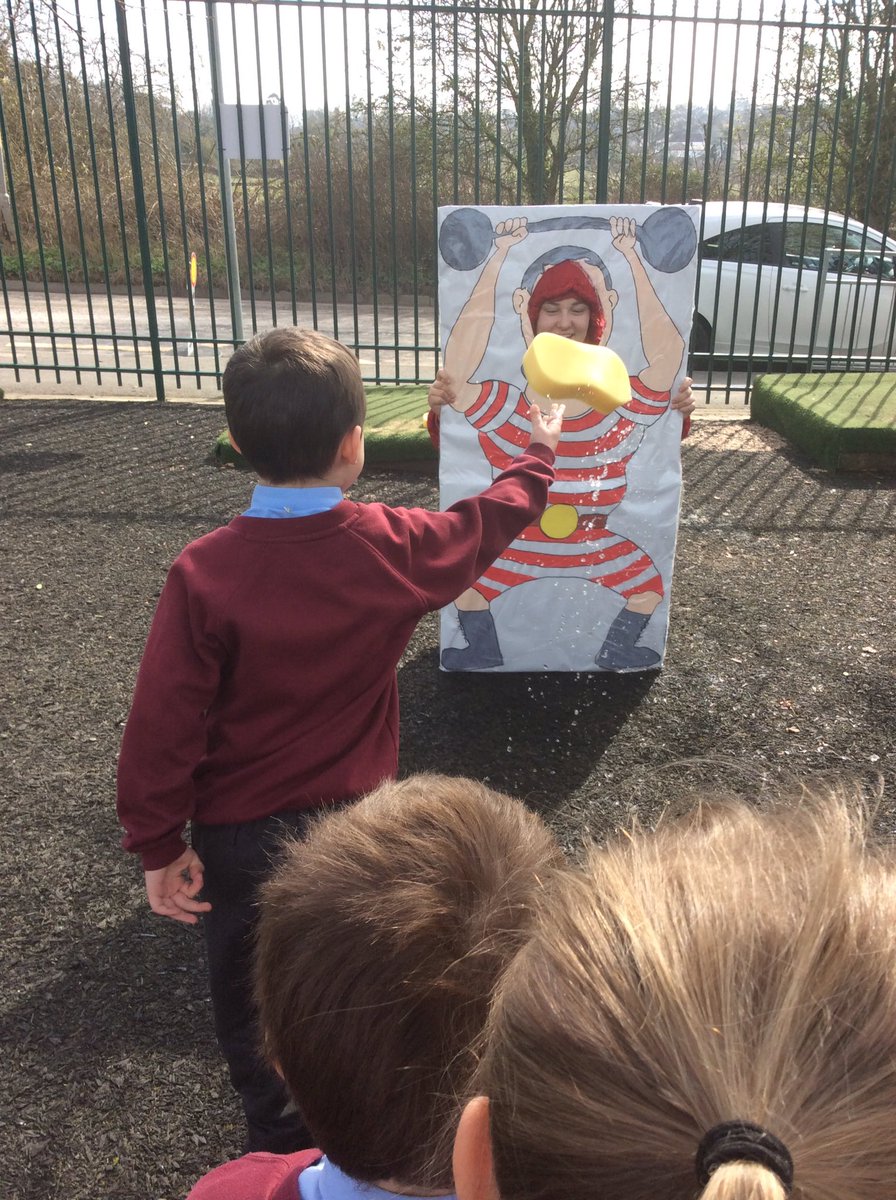 StBrendansRCPri's tweet photo. Year One loved taking part in ‘Sponge Your Teacher’ for our Lent Lockdown Fundraiser! We managed to raise lots for St Joseph’s Penny! @CaritasSalford #LockdownLent https://t.co/rpO33bZVJC