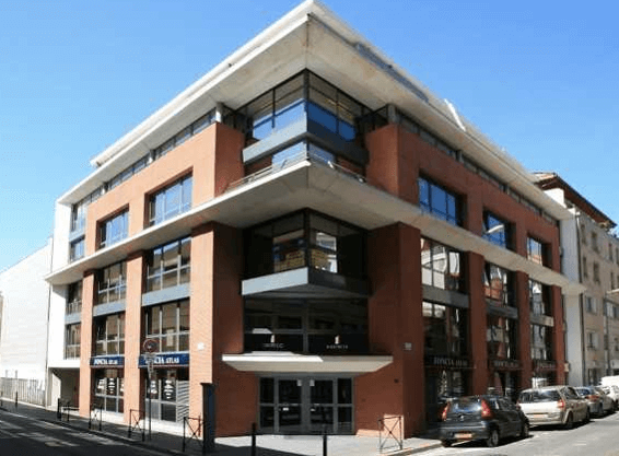 immoweek's tweet photo. #Sofidy achète un #immeuble de 2 190 m2 de #bureaux, dans le quartier Matabiau à @Toulouse (31) >> https://t.co/cT6Duw2vi8 https://t.co/OxcloU91Xx