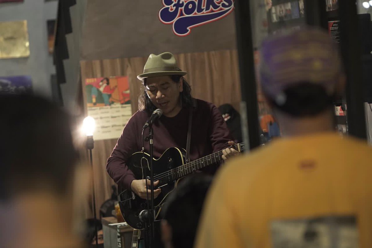 Leonardoringo's tweet photo. Terimakasih yg sudah datang ke HoldBrew Coffee di Bekasi tadi malam #karenalivestreamingsajatakkancukup https://t.co/2Eeuo1RnAK
