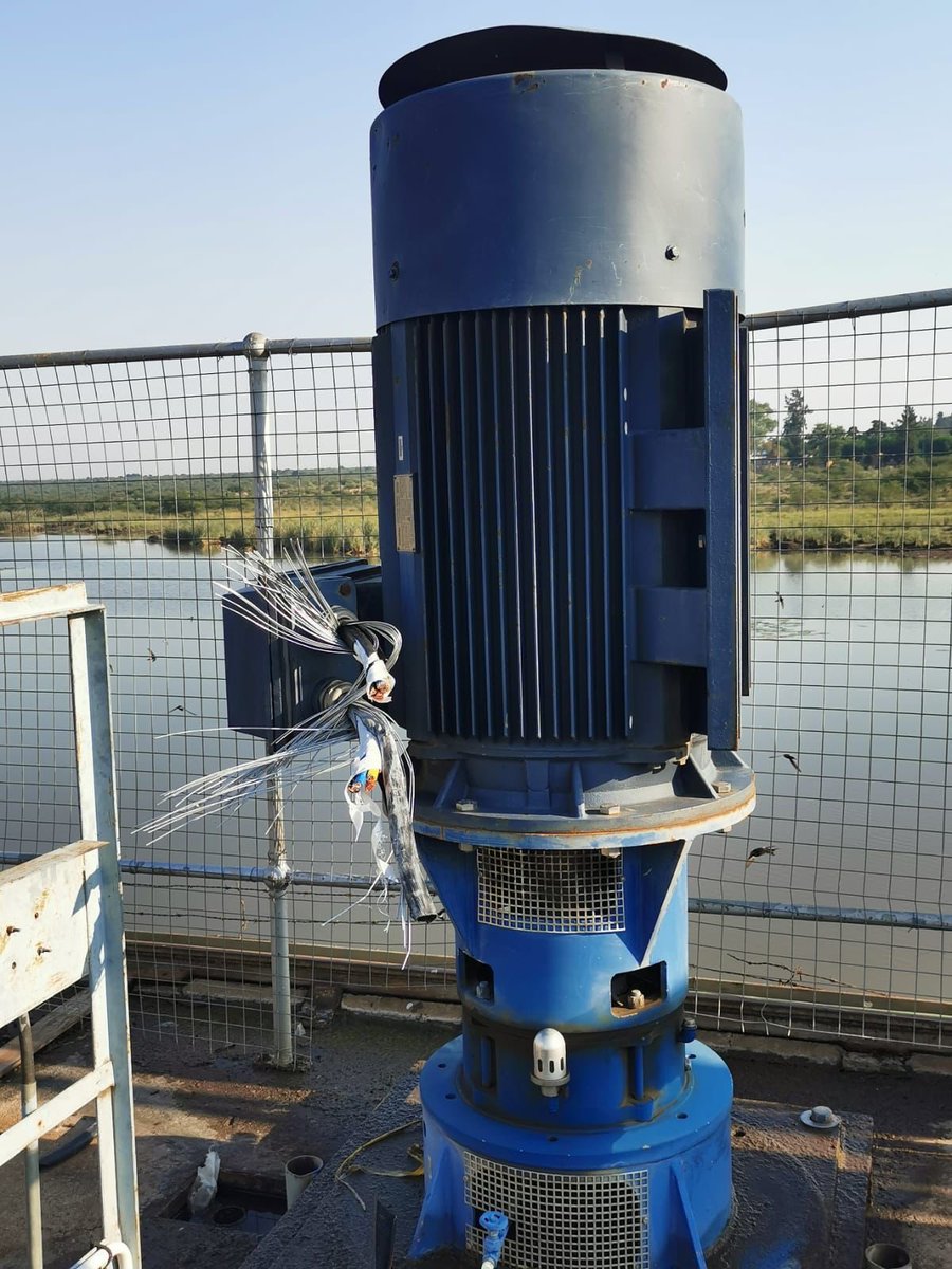 DrJSMorokaLM's tweet photo. There was a pump cables’ theft at the Raw Water Pump Station last night. As a result currently there is no water pumping that could take place at the Weldevreden Treatment Works. The entire Municipality will experience the water shortages. Stay safe!! https://t.co/dMdtqGrwm0