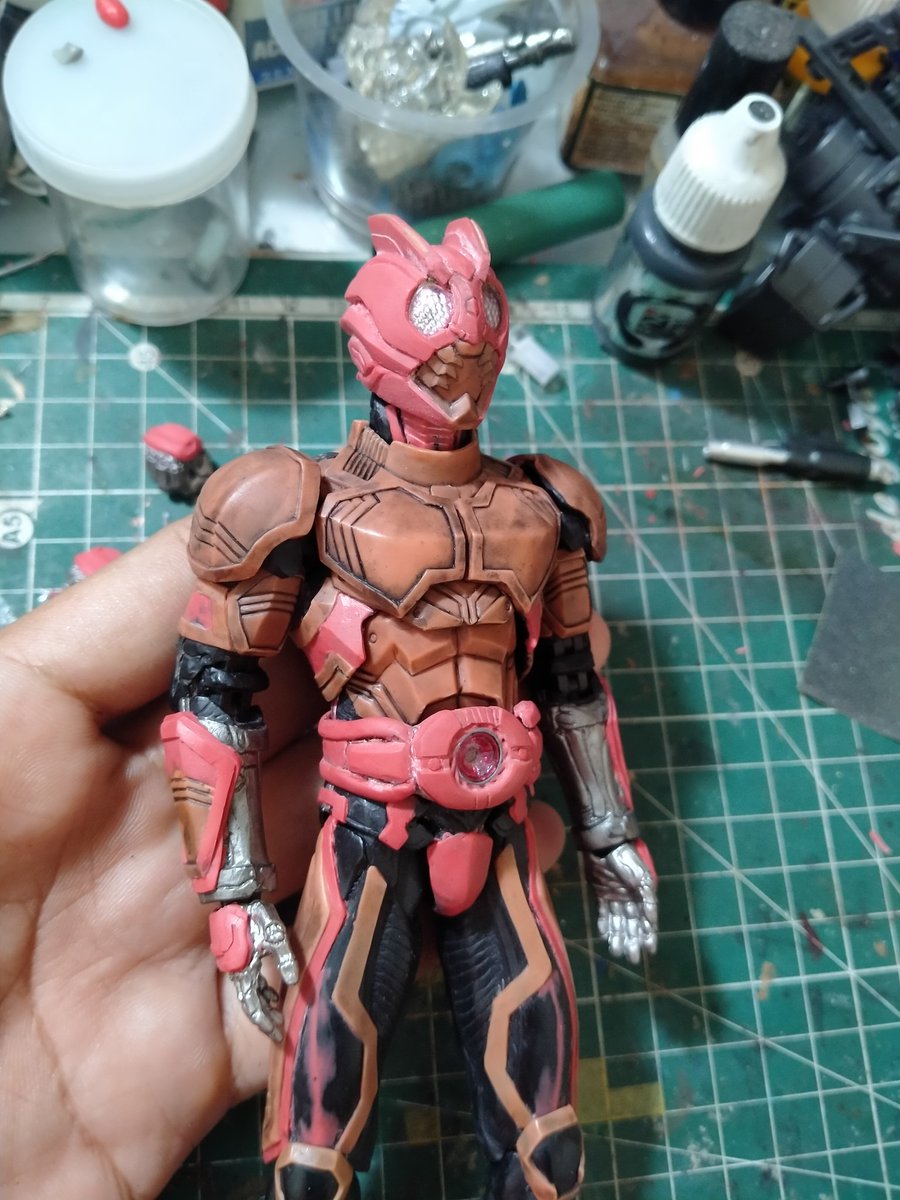 AryoAgustian's tweet photo. Aqua SIC @mesonosuke
後ろ姿を見せてくれてありがとう。参考にしました。

#SIC改造
#siccustom
#kamenrideraqua
#SIC https://t.co/wk7ejt9yxR