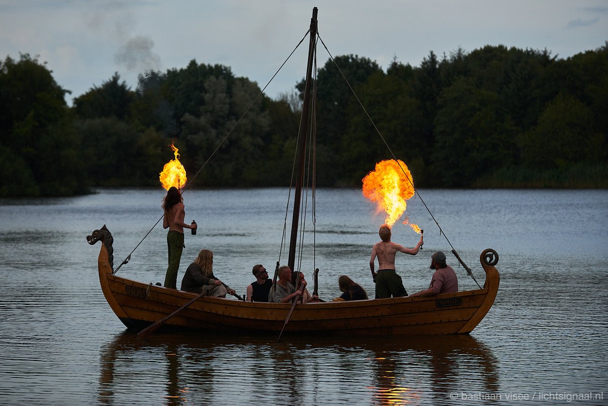 Fierce360nl's tweet photo. Firebreathing Dragons! We will once more Unite &amp; Ignite in '22 for obvious reasons, the ongoing pandemic. Stay tuned for more info - join our free pre signup form here: https://t.co/IDDaURuBWt
#firebreathing #vuurspuwen #teambuilding #uniteignite #fierce360 #middeleeuwswinschoten https://t.co/yGWIYqmy3S