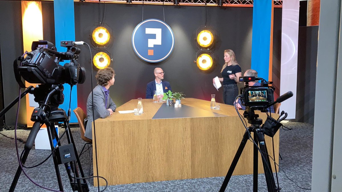 Nog een uur te gaan en dan, om 15:00 uur, gaan we #Live! 

Vandaag is het zover, de viering van het 10-jarig jubileum van <a href="/HDMPipelines/">HDM Pipelines BV</a> en het online event: Toekomstgericht leidingbeheer!  

Wij zijn er klaar voor, jij ook? 

Deelname kan via streamxpert.nl/10jaar-hdmpipe…