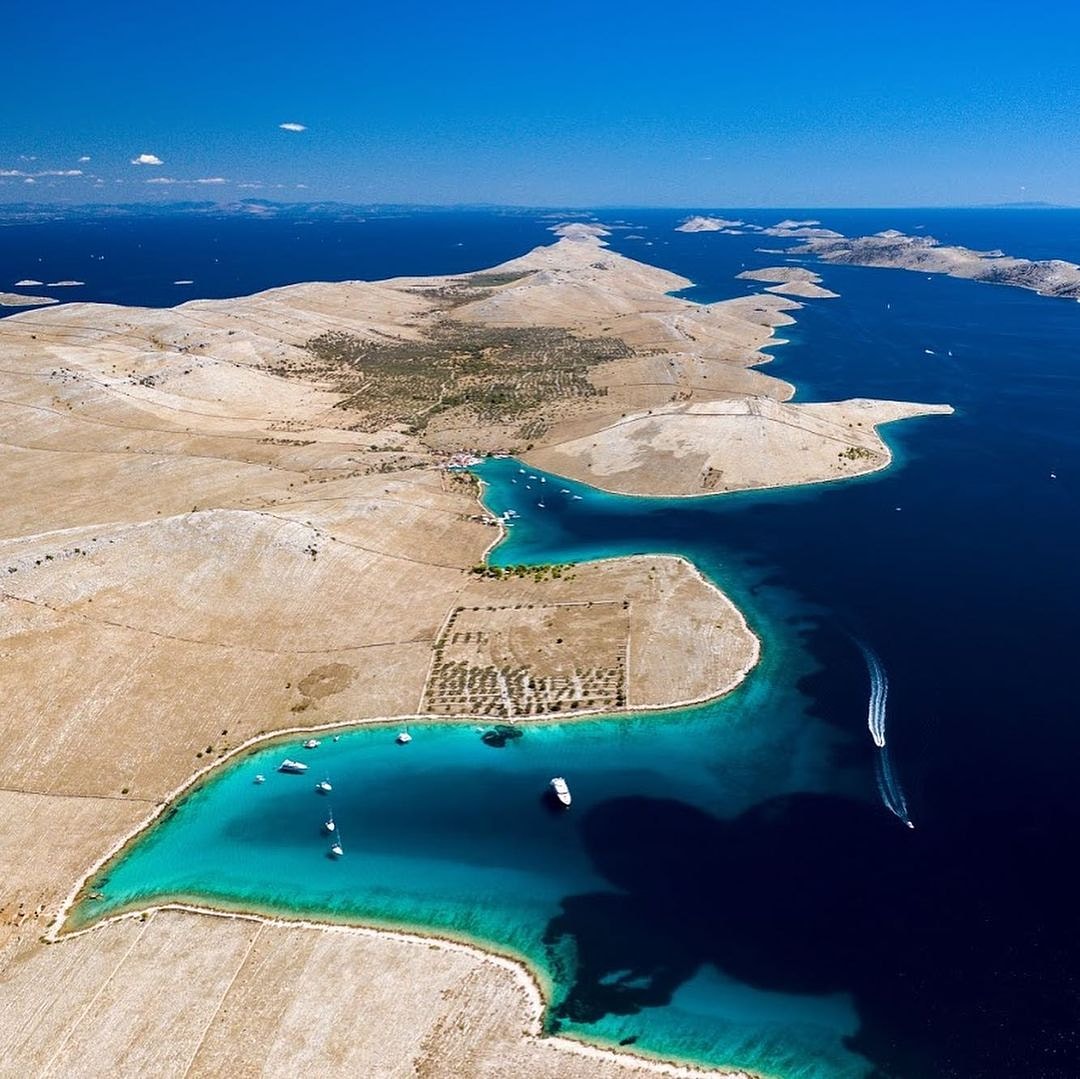📍Kornati / Sibenik-Knin county

📸@theflyingyachtman✔️

likesibenik.com/kornati-nation…

<a href="/Kornati_hr/">Kornati</a> <a href="/Croatia_hr/">Croatia Full of life</a> <a href="/DalmatiaSibenik/">Dalmatia Šibenik</a> 

#likesibenik #croatiafulloflife #kornati #travelphotography #traveling #travelgram